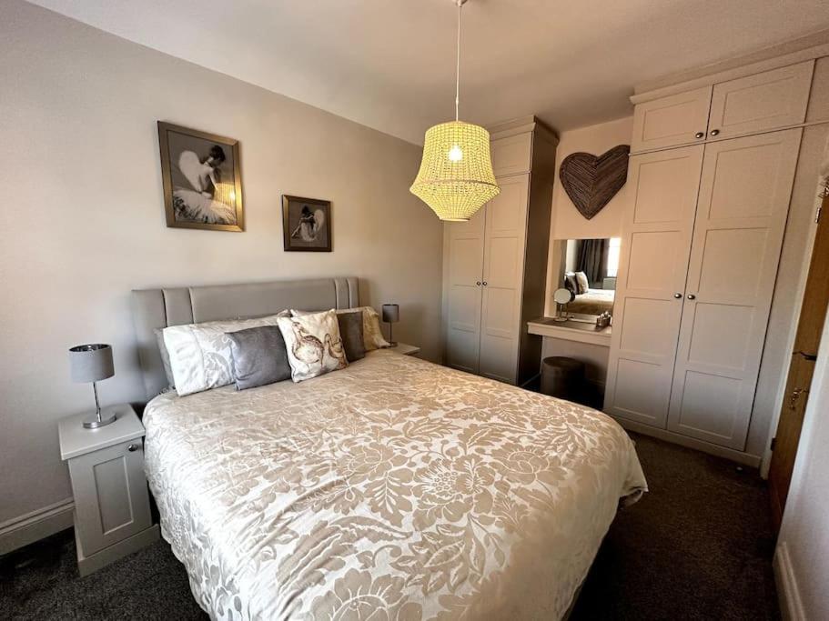 Gaia Villa Lichfield Eksteriør billede