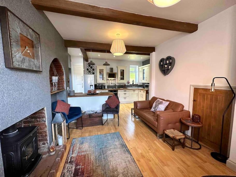 Gaia Villa Lichfield Eksteriør billede